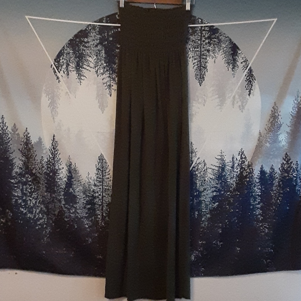 Espresso Olive Green Sleeveless Floor-Length Dress